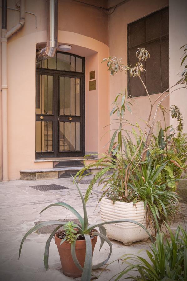 Domus Victoria Guest House Rome Exterior photo