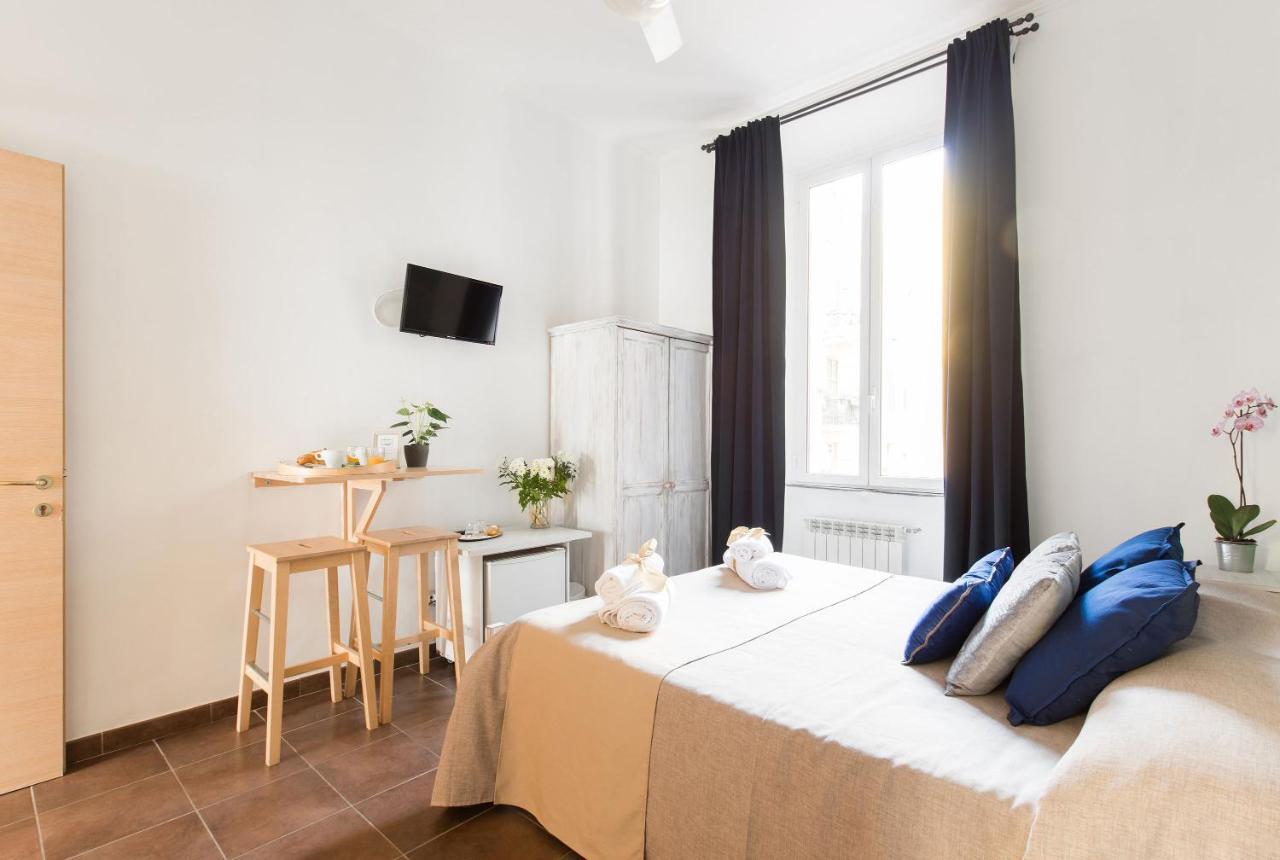 Domus Victoria Guest House Rome Exterior photo